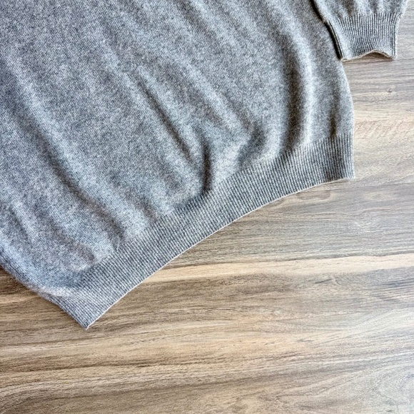 Heather Gray Crewneck Sweater Merino/Cashmere - No size or Material tag - Size M - Picture 9 of 10